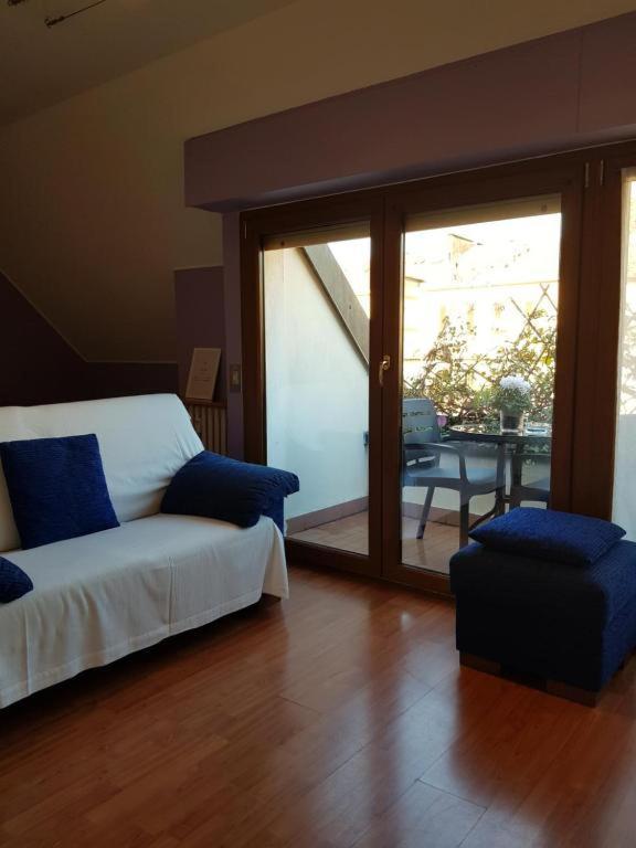 The Boheme Vintage Junior Suite ---- Cozy & Quiet & Comfortable With Private Bathroom & Fully Equipped Kitchenette & Cozy Balcony - Lift To 4Th Floor - Metro' Verde -Green Subway Porta Genova มิลาน ภายนอก รูปภาพ
