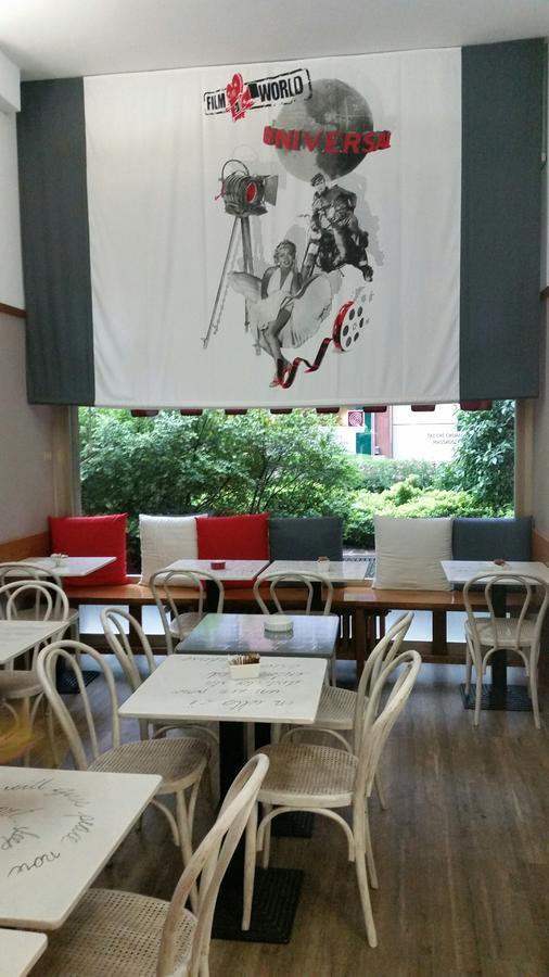 The Boheme Vintage Junior Suite ---- Cozy & Quiet & Comfortable With Private Bathroom & Fully Equipped Kitchenette & Cozy Balcony - Lift To 4Th Floor - Metro' Verde -Green Subway Porta Genova มิลาน ภายนอก รูปภาพ